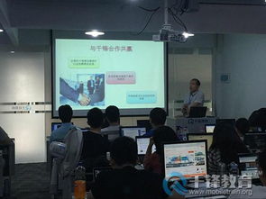 高端人才哪里尋 智通人才蒞臨千鋒武漢校區(qū)為你開道